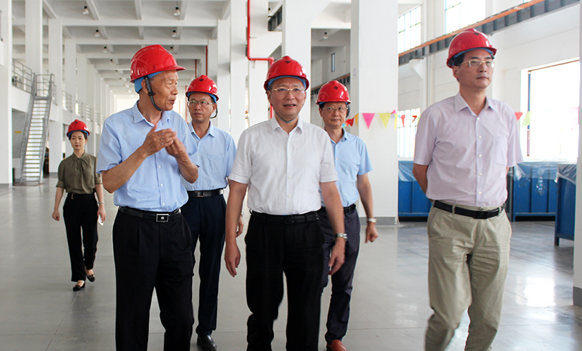 常州市政协党组书记戴源一行来rb88随行版电缆调研